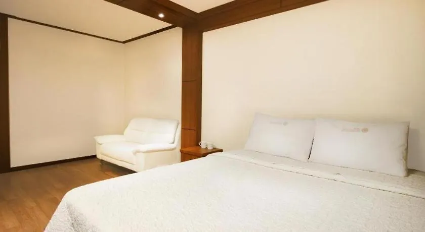 Hotel Orange Busan