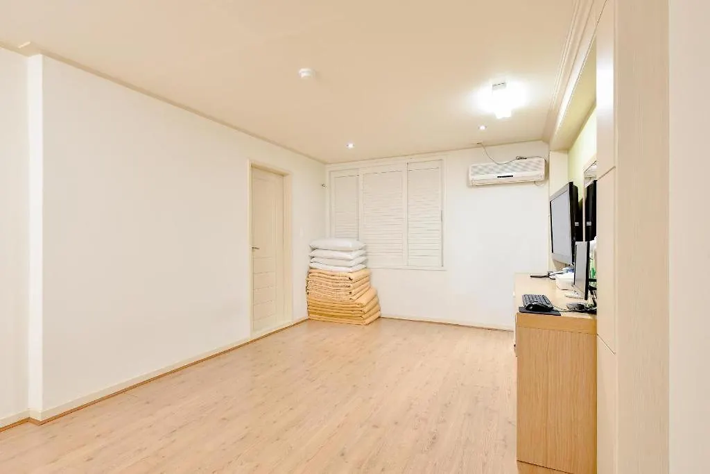 ** Motel Hotel Orange Busan South Korea